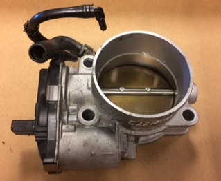 C2Z18616 3.0SC and Late 5.0 SC Throttle body